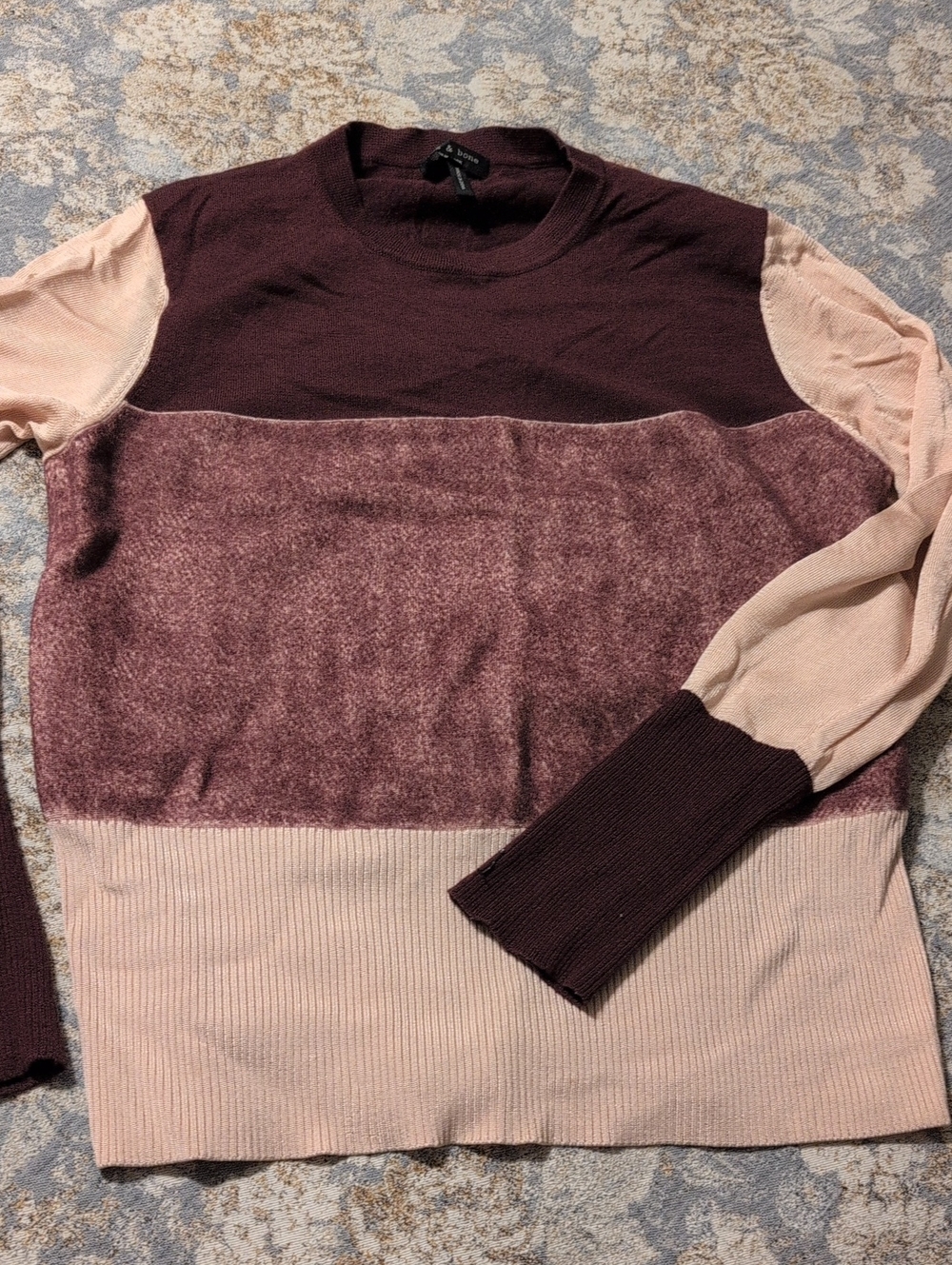 Rag & bone Women's Crewneck Sweater in Plum, Wine and Dusty Pink LargFits Like M